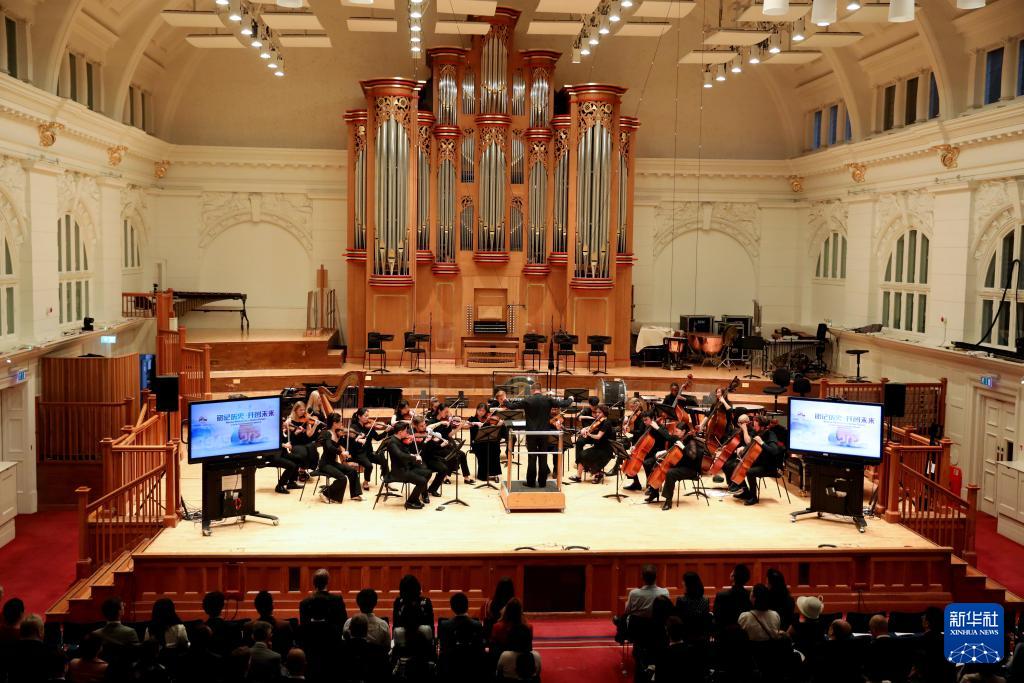 纪念抗战胜利80周年音乐会在伦敦举行