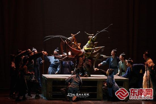 马伯庸原著改编舞台剧《两京十五日》在泉州开演