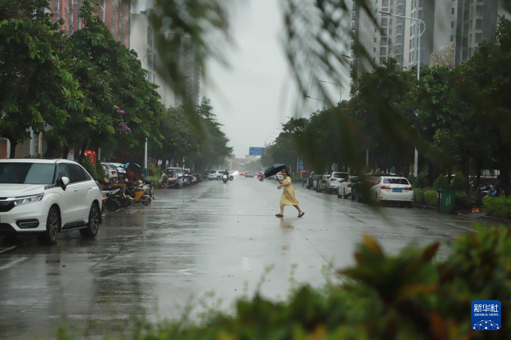 台风“塔巴”在广东江门登陆