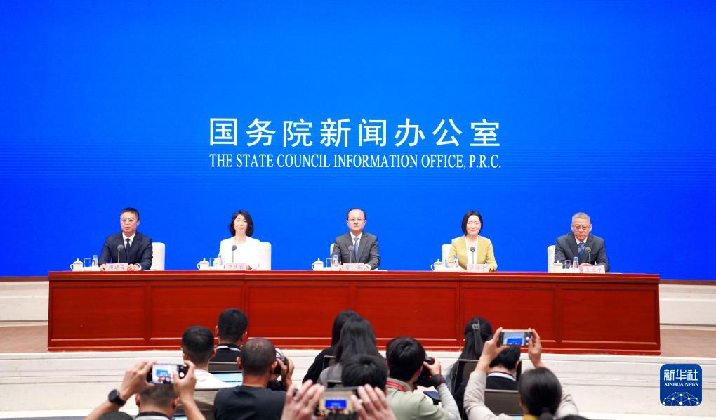 中国同东盟累计双向投资超4500亿美元