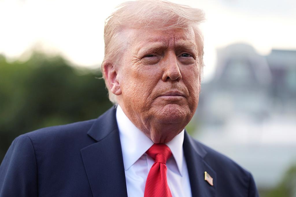 特朗普称必要时将宣布全国进入紧急状态