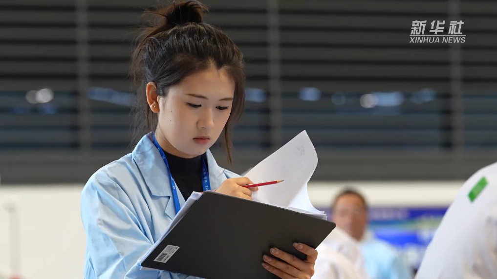 从流水线女工到世界技能大赛冠军 这才是最牛的“逆袭剧本”