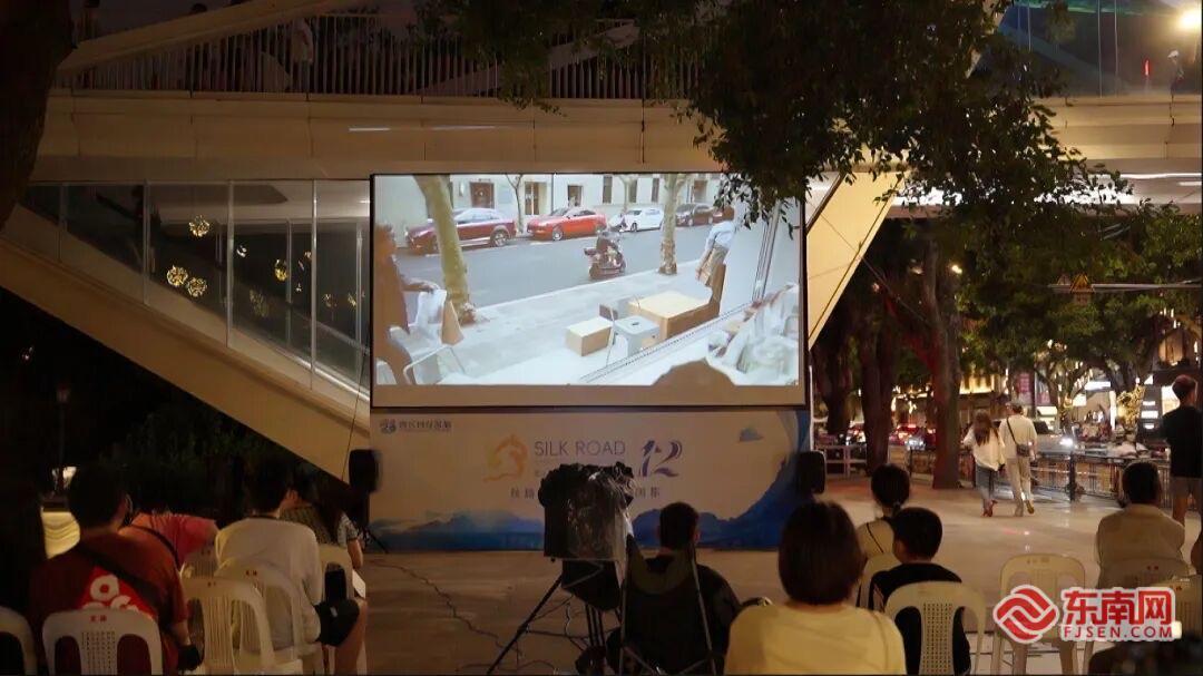 第十二届丝绸之路国际电影节举办“电影之城”嘉年华