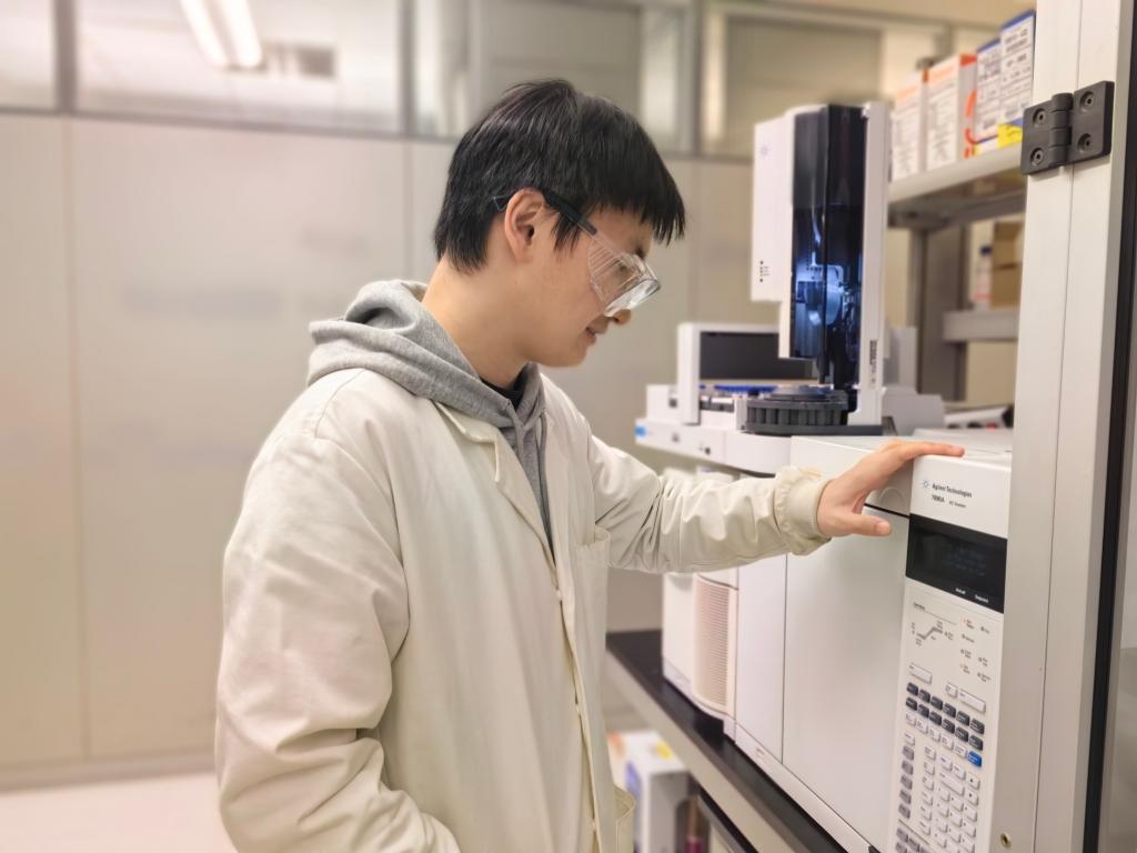 我国科学家在催化反应中实现近100%的贵金属原子利用率