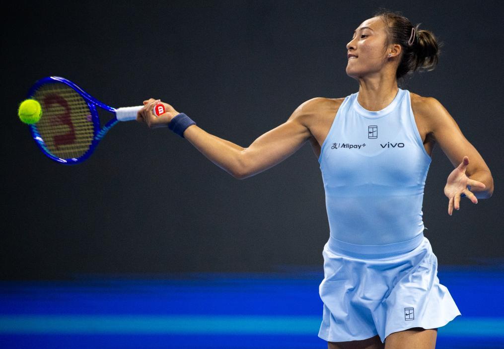 中网综合：郑钦文晋级女单第三轮 中国网协选手失意双打赛场