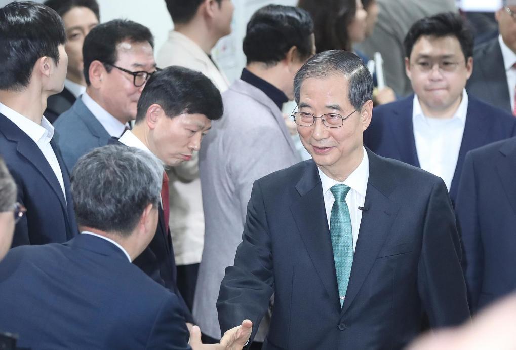 韩国前总理韩德洙将首次出庭受审　法院批准直播