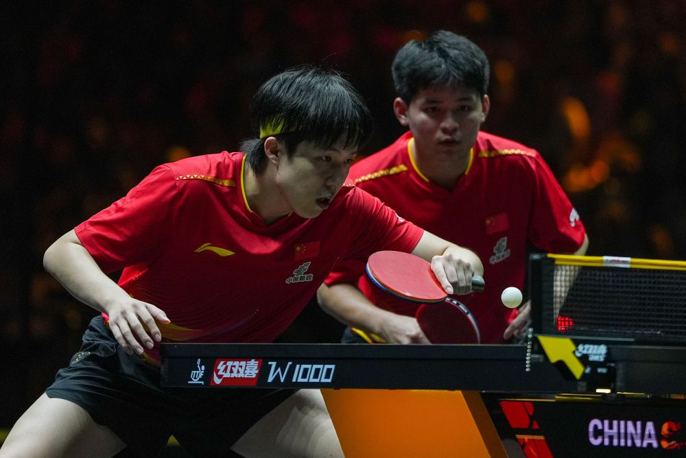 王楚钦/林诗栋获WTT中国大满贯赛男双冠军