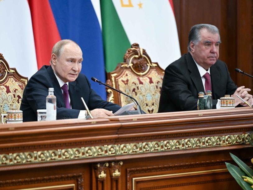 俄罗斯总统普京访问塔吉克斯坦