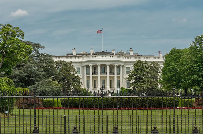 从宣布到取消 特朗普与普京会晤为何被“急踩刹车”？