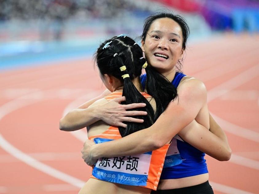 全运会｜田径——女子100米决赛赛况