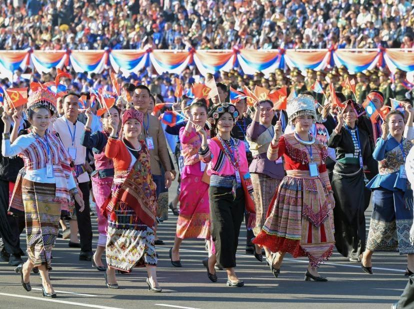 老挝举行国庆50周年庆祝活动
