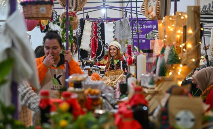 伊斯坦布尔：新年购物节
